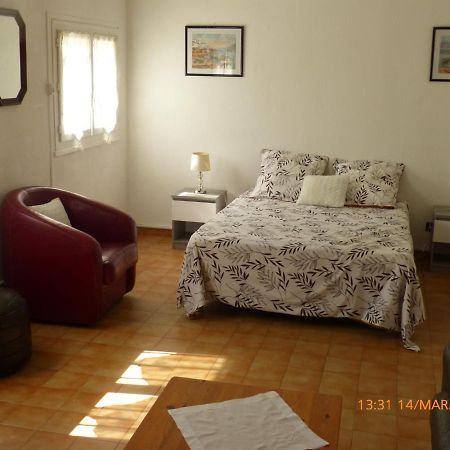 Bel Appartement Calme ペルピニャン エクステリア 写真