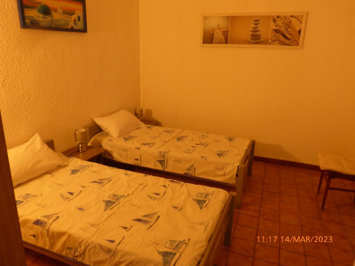 Bel Appartement Calme ペルピニャン エクステリア 写真